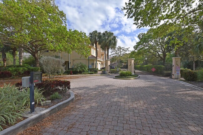 Foto del edificio - 12787 SE Old Cypress Dr