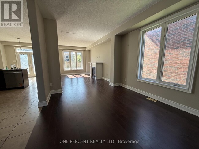 Building Photo - 51 Booth Ln