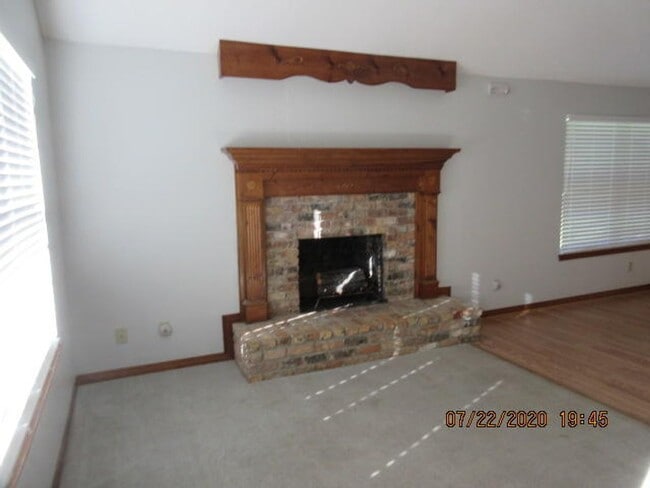 Building Photo - Charming 2 Bedroom in Fort Walton Beach!