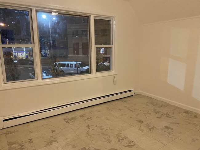 Foto del edificio - 813 7th St