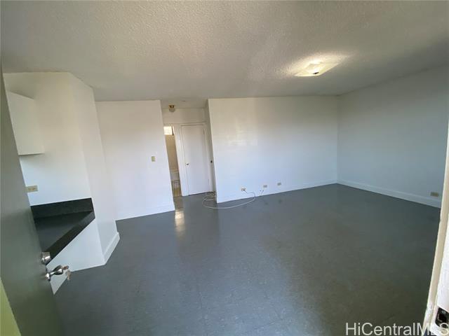 Building Photo - 1741 Pali Hwy