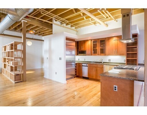Foto del edificio - 111 Beach St