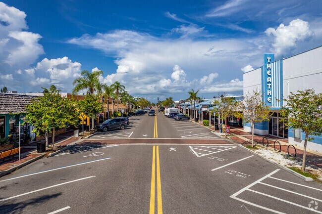 Many streets are filled with local retail shopping & a homey fill to them in St.Pete Beach.