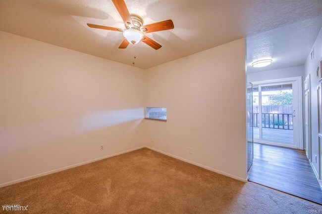 Building Photo - 3 br, 2 bath Townhome - 29721 Canwood St