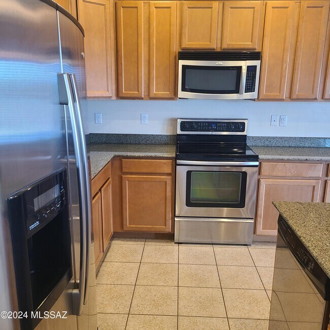 Foto del edificio - 7448 E Sycamore Park Blvd