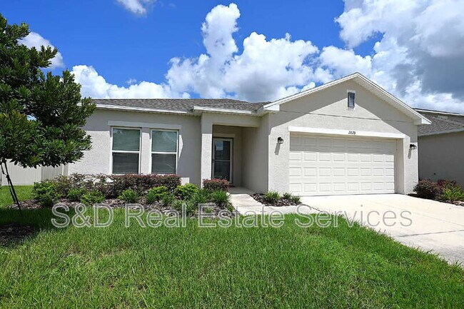 Building Photo - 2028 Rosewood Cir