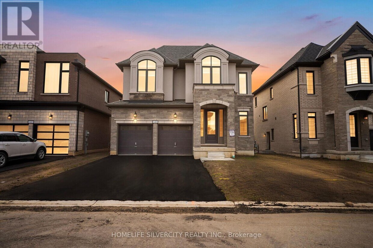 Photo principale - 149 Harwood Ave