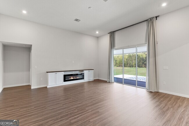 Building Photo - 208 Park View Ln