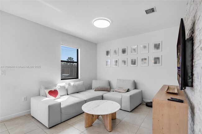 Foto del edificio - 11904 SW 247th Ter