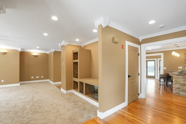 Foto del edificio - 56 Chipaway Rd