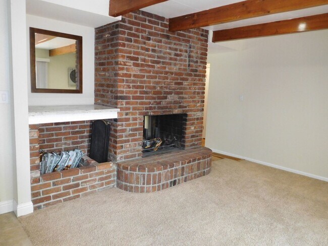 Foto del edificio - UNR friendly 3 Bedroom , 2 Bath close to campus