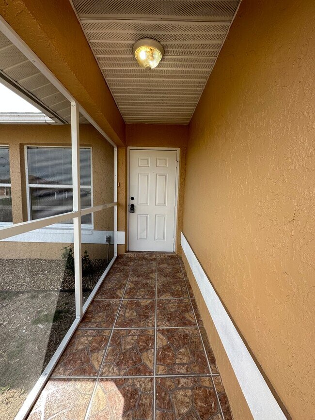 Foto del edificio - 2230 NW 1st Ave