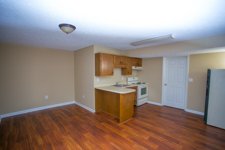 Primary Photo - 239 Wayne Dr