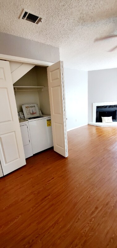 Building Photo - 3831 Murray Ct