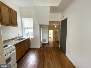 Building Photo - 1021 N Caroline St