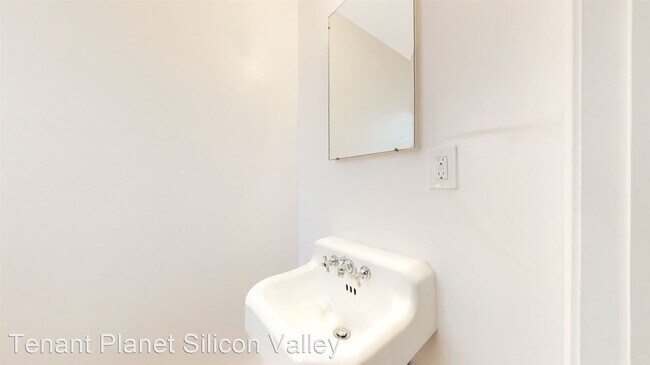 Building Photo - 3 br, 1.5 bath House - 1810 Jefferson Avenue