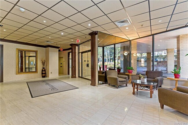Foto del edificio - 25 Rockledge Ave