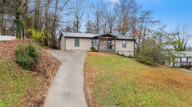 Photo - 3935 Wrights Ferry Rd House