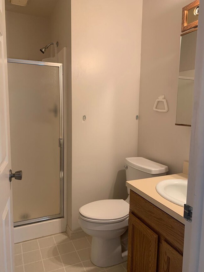 Foto del edificio - 4748 Burch Creek Dr