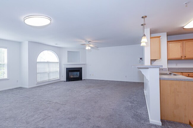Foto del edificio - Cozy Greensboro 2 Bedroom 2 Bathroom Condo