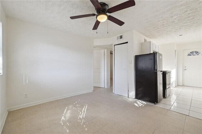 Foto del edificio - 324 Brooks Ave SW