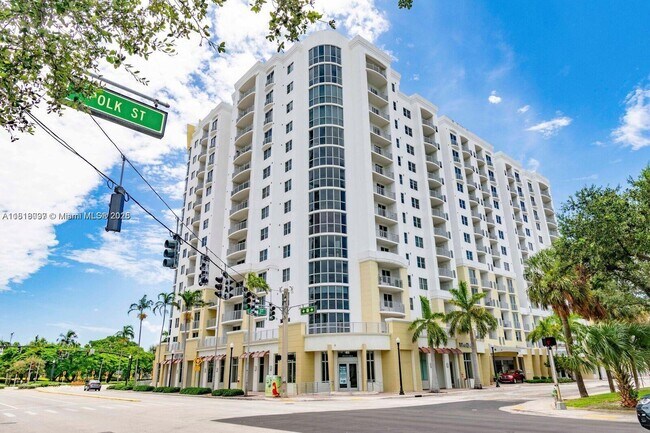 Foto del edificio - 1830 Radius Dr