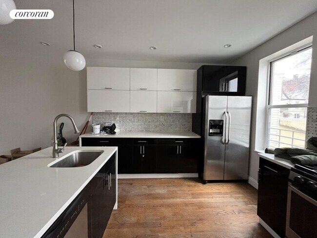 Foto del edificio - 85 Arlington Ave