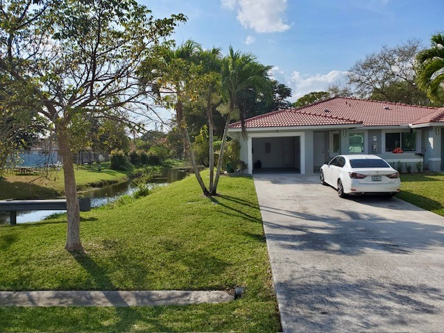 Foto principal - 4030 NW 110th Ave