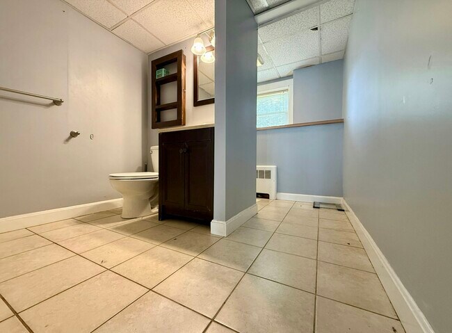 Photo - 1002 Main Street, Unit 5 Apartment