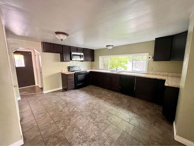 Foto del edificio - 230 SW Spring St