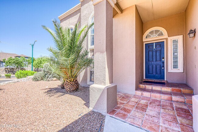 Building Photo - 6821 Pearl Ridge Dr