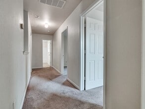 Building Photo - 8131 Chancewood Ln