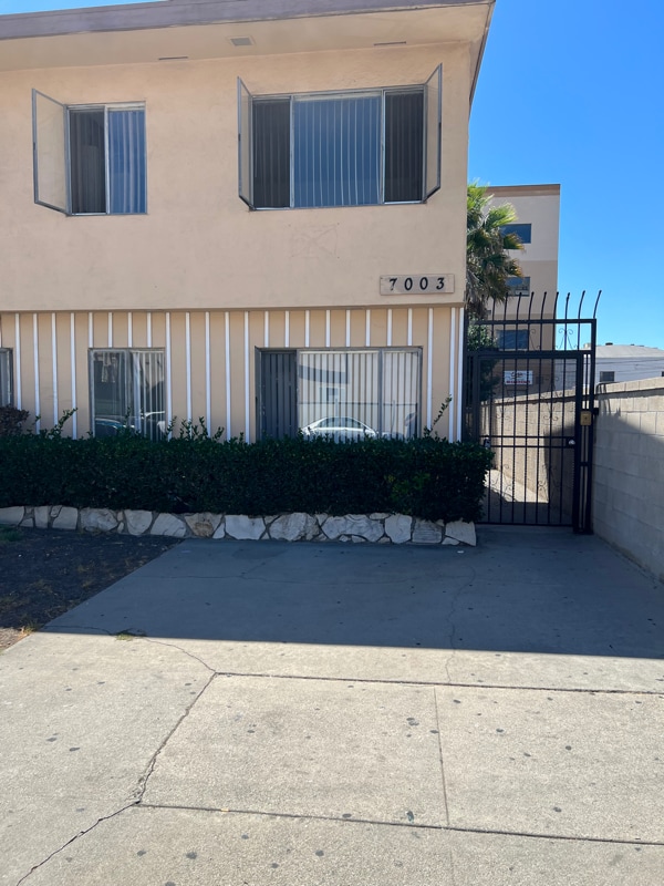 7003 Rita Ave Unit A, Huntington Park, CA 90255 Room for Rent in Huntington Park, CA