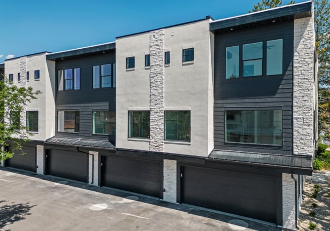 Building Photo - 321 E 2100 S