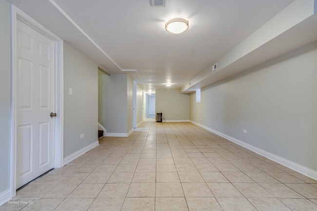 Foto del edificio - 6333 S Campbell Ave