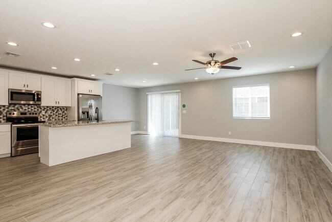 Foto del edificio - 4920 S 23rd Ave