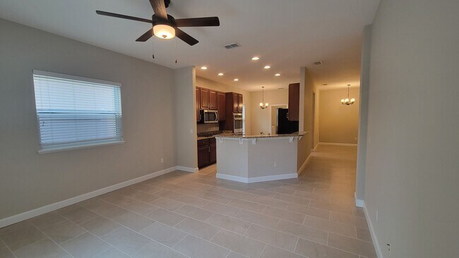 Foto del edificio - 3012 Carley Estates Ct