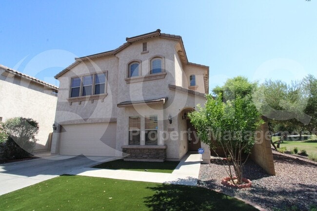 Building Photo - 2213 W Marconi Ave