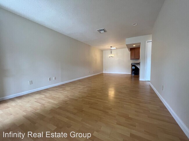Foto del edificio - 1 br, 1 bath House - 3008 Plaza Terrace Drive
