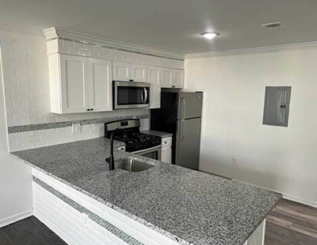 Foto principal - 728 N 40th St