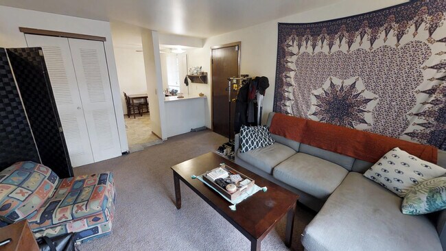 Foto del edificio - 353 E 13th Ave