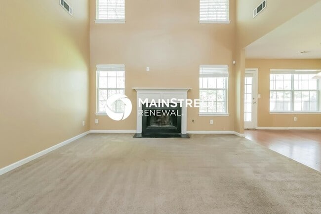 Building Photo - 4 Bedroom Pet-Friendly Home in Jonesboro, ...