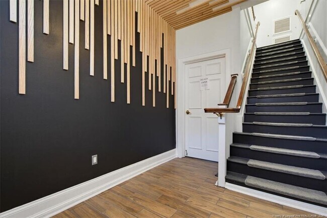Foto del edificio - 123 Anderson St