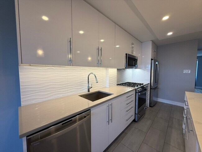 Foto del edificio - 1245 13th St NW