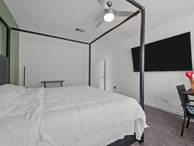 Building Photo - 2720 Willow Gulch Wy