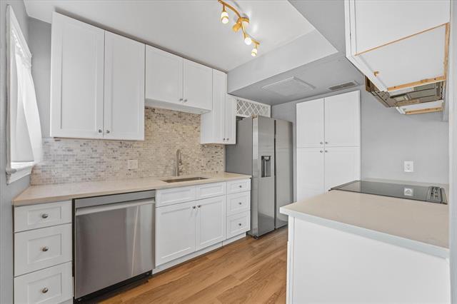 Foto del edificio - 6341 Bordeaux Ave