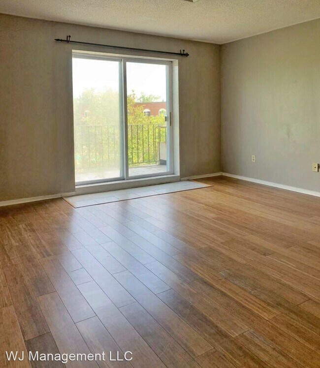 Building Photo - 2 br, 1.5 bath House - 42 Loomis St. Apt. 323
