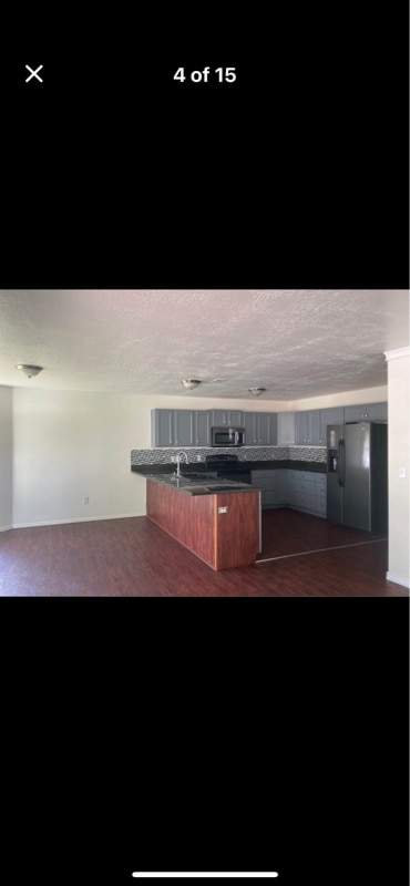 Building Photo - 962 N 210 W