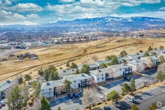 Building Photo - Reno Vista