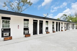 Building Photo - 3714 Dabney St